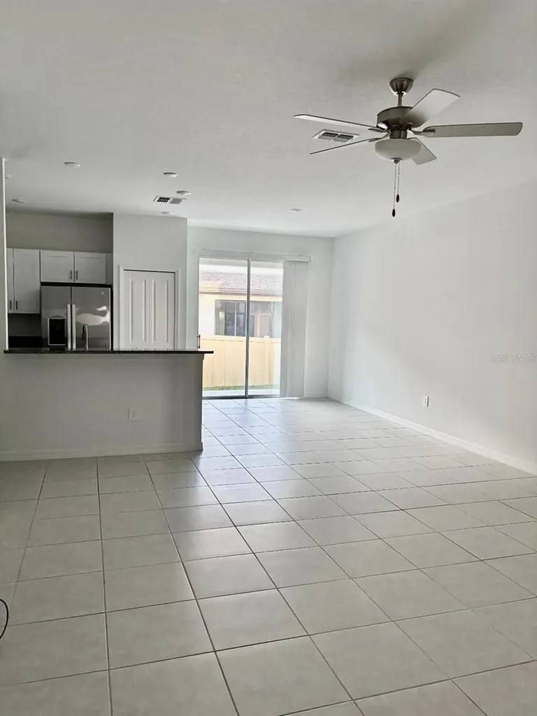 10321 Trumpet Honeysuckle Way San Antonio FL 33576