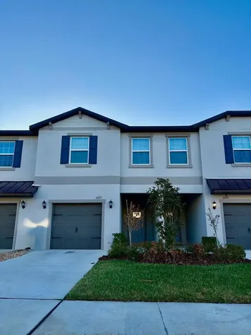 10321 Trumpet Honeysuckle Way San Antonio FL 33576