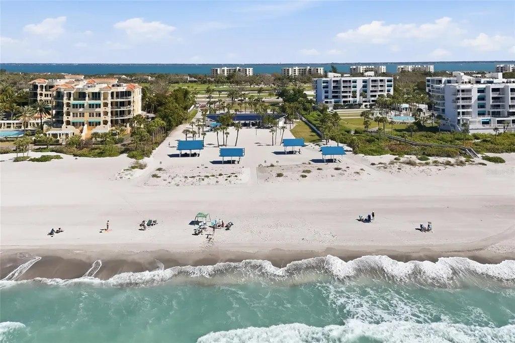 1912 Harbourside Drive Longboat Key FL 34228