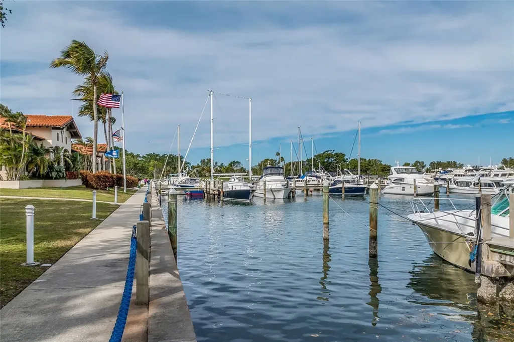 1912 Harbourside Drive Longboat Key FL 34228