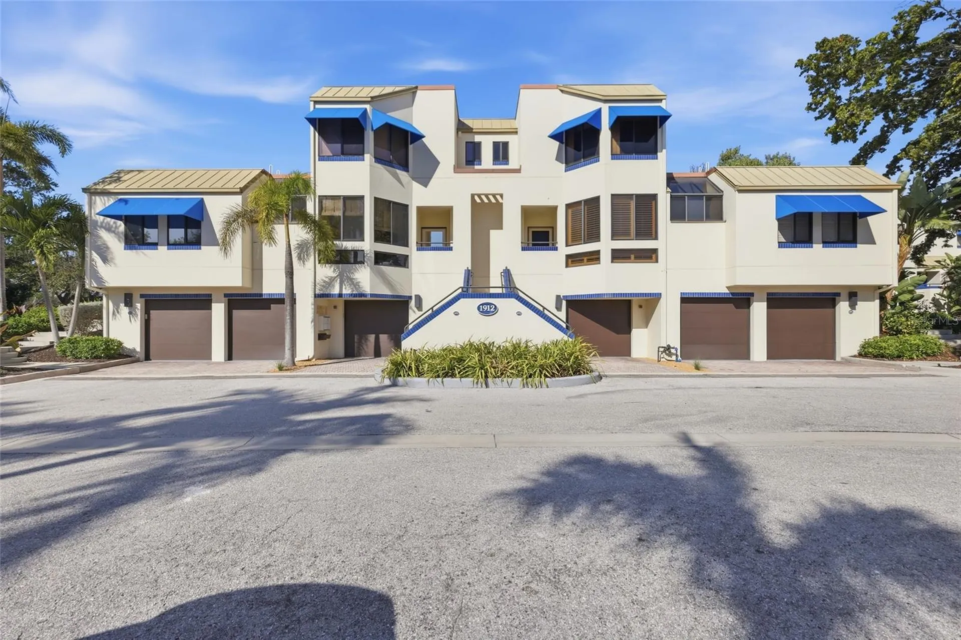 1912 Harbourside Drive Longboat Key FL 34228