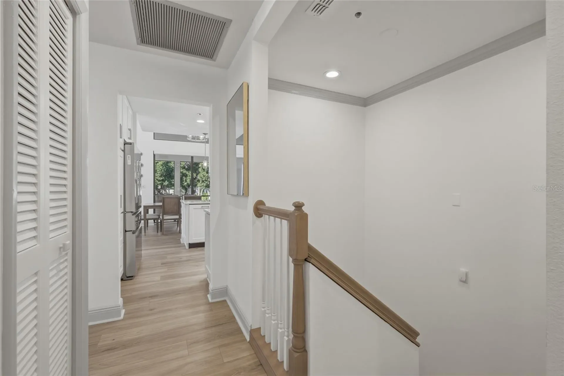 1912 Harbourside Drive Longboat Key FL 34228