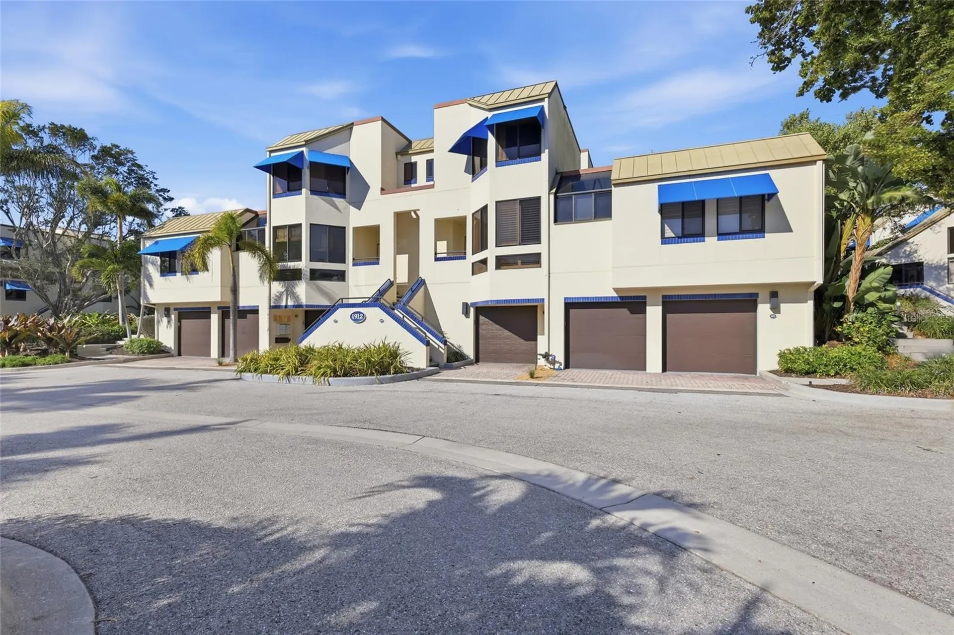 1912 Harbourside Drive Longboat Key FL 34228