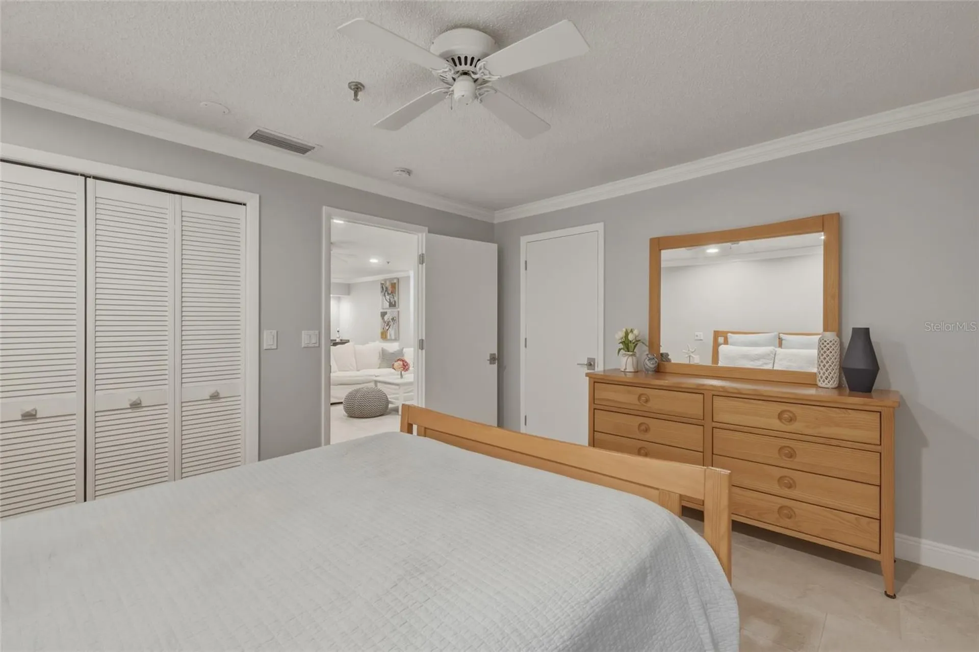 1912 Harbourside Drive Longboat Key FL 34228