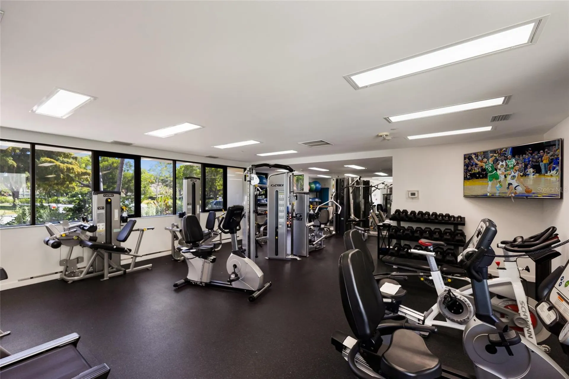 1912 Harbourside Drive Longboat Key FL 34228