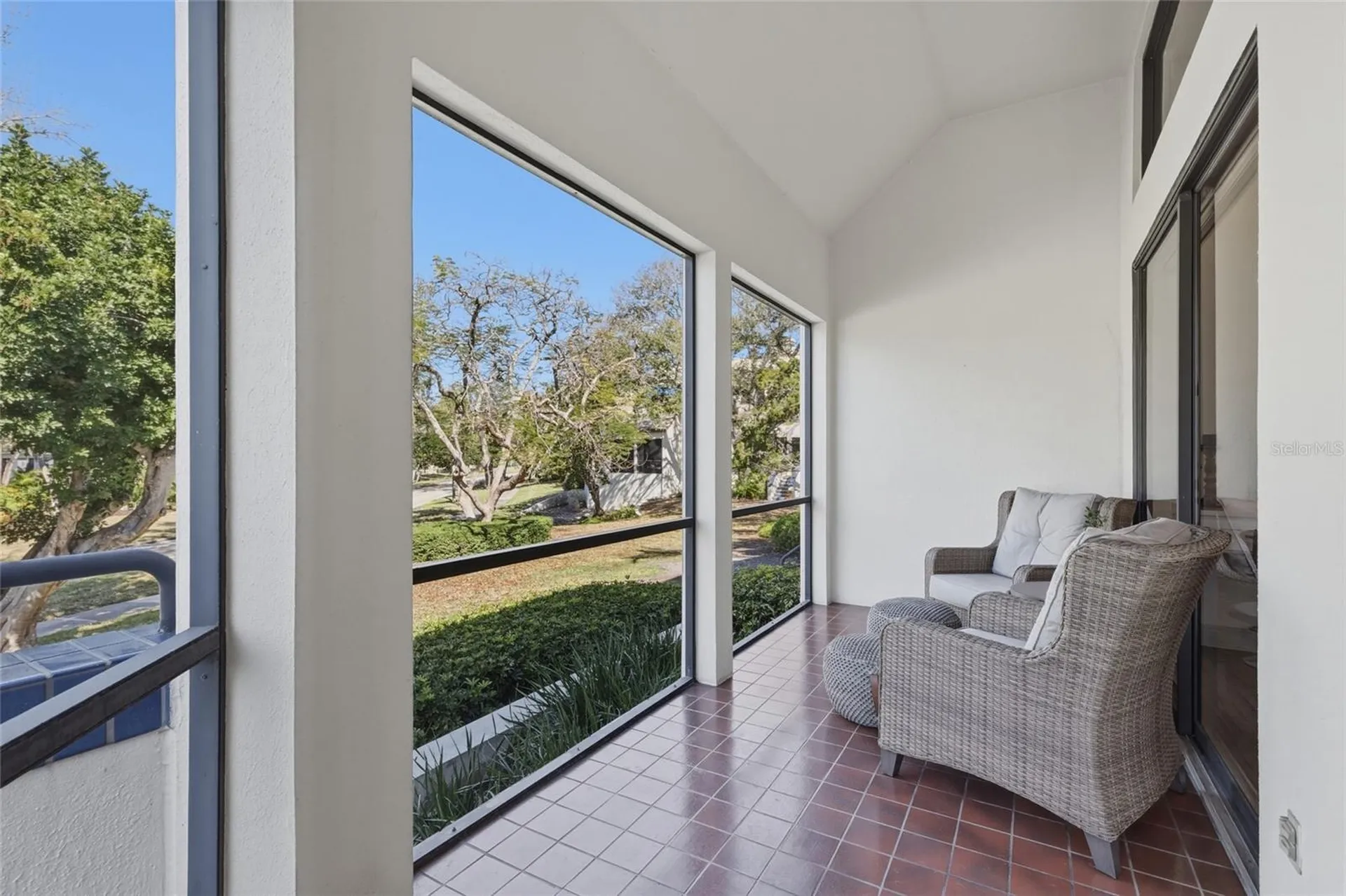 1912 Harbourside Drive Longboat Key FL 34228