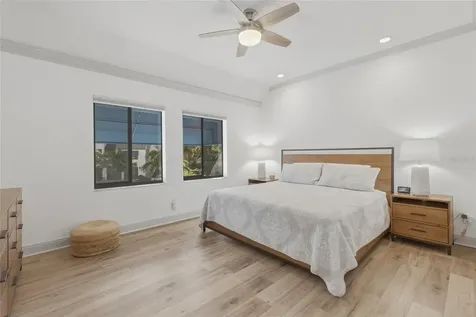 1912 Harbourside Drive Longboat Key FL 34228