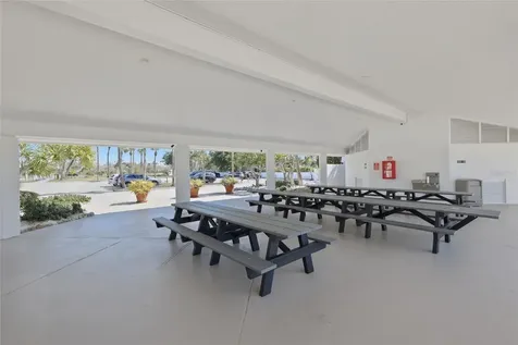 1912 Harbourside Drive Longboat Key FL 34228