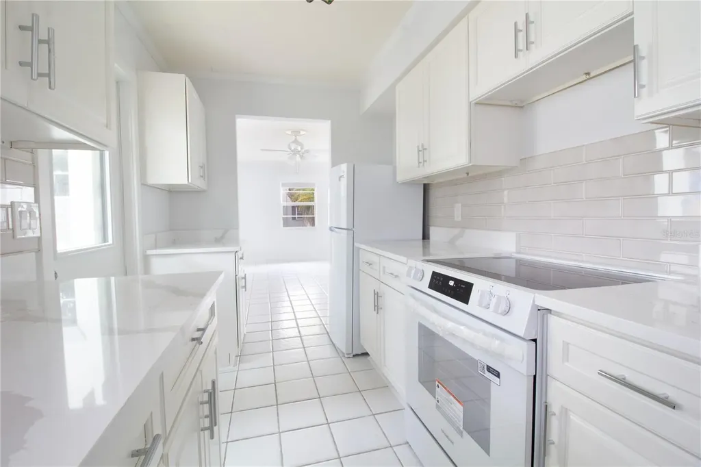 6960 A Sunset Drive S South Pasadena FL 33707