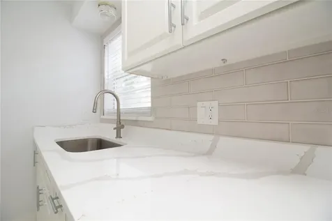 6960 A Sunset Drive S South Pasadena FL 33707
