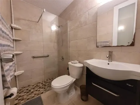 109 Costa Luquillo Cond. Luquillo PR 00773