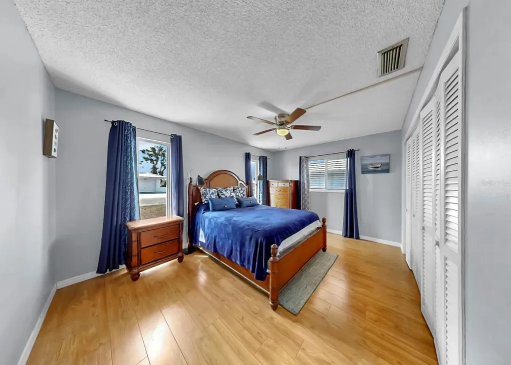4005 Palm Court Bradenton FL 34208