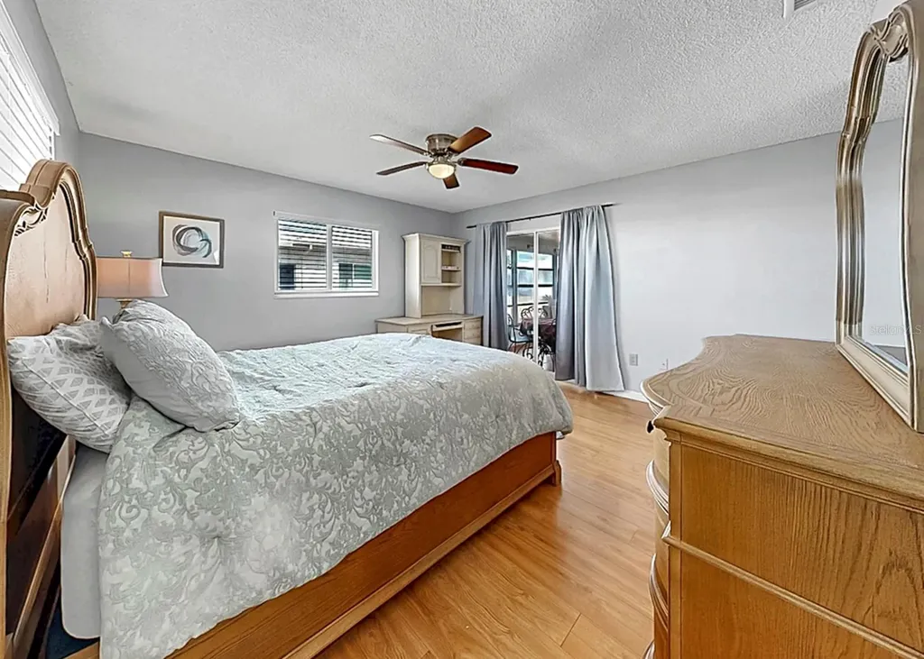 4005 Palm Court Bradenton FL 34208