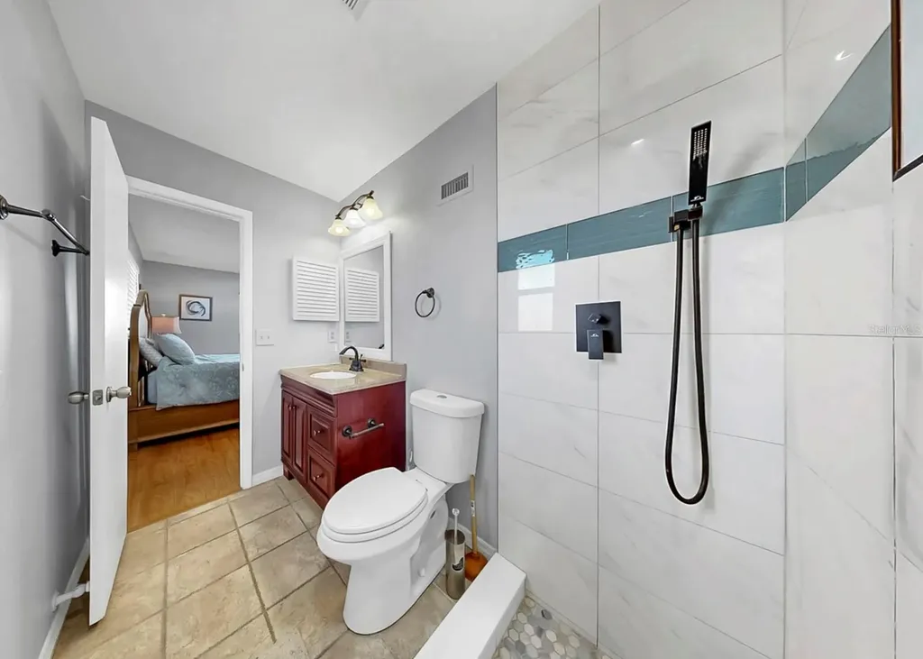 4005 Palm Court Bradenton FL 34208