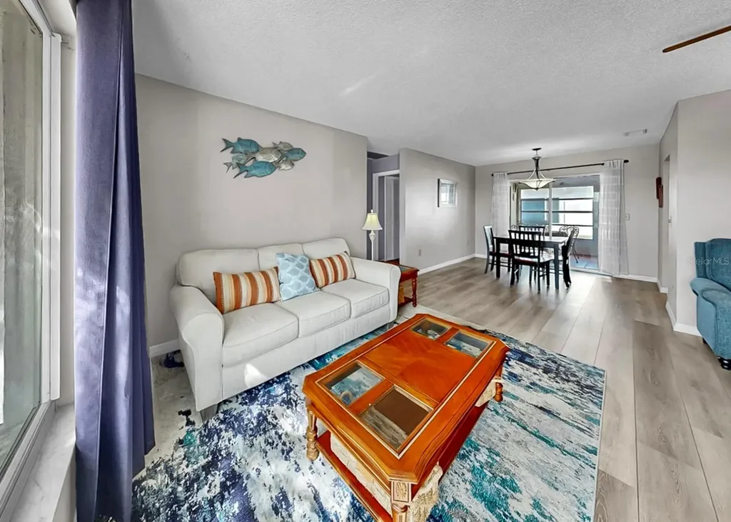 4005 Palm Court Bradenton FL 34208