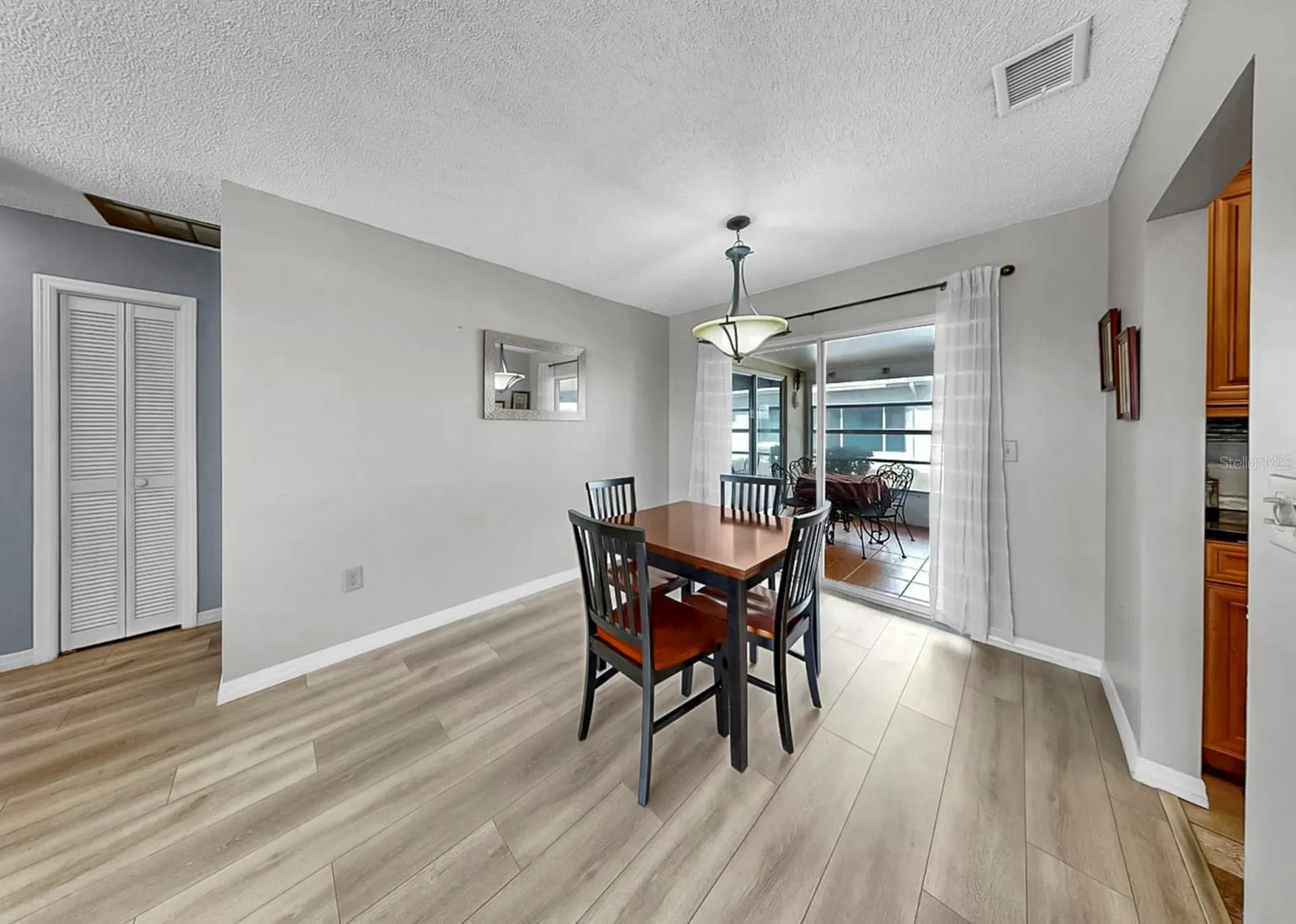 4005 Palm Court Bradenton FL 34208