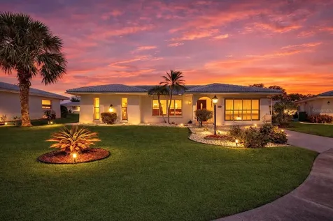 4005 Palm Court Bradenton FL 34208