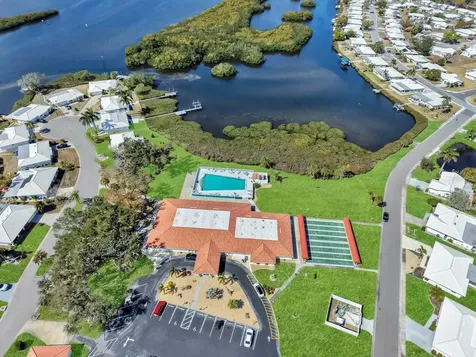 4005 Palm Court Bradenton FL 34208