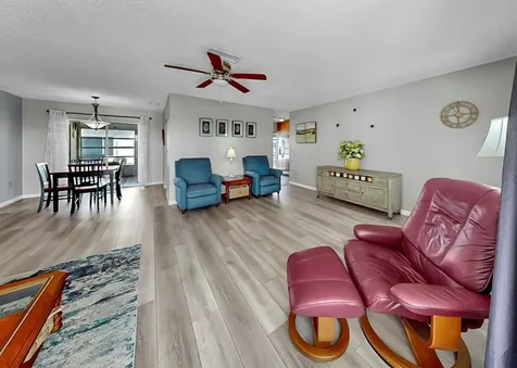 4005 Palm Court Bradenton FL 34208