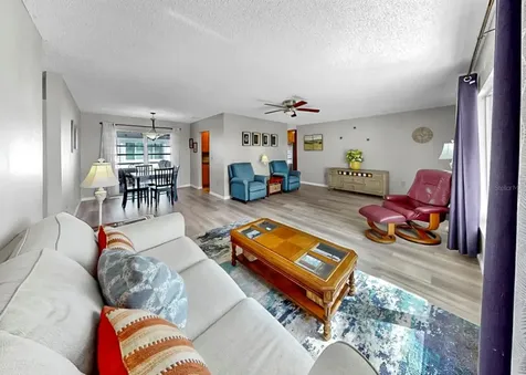 4005 Palm Court Bradenton FL 34208
