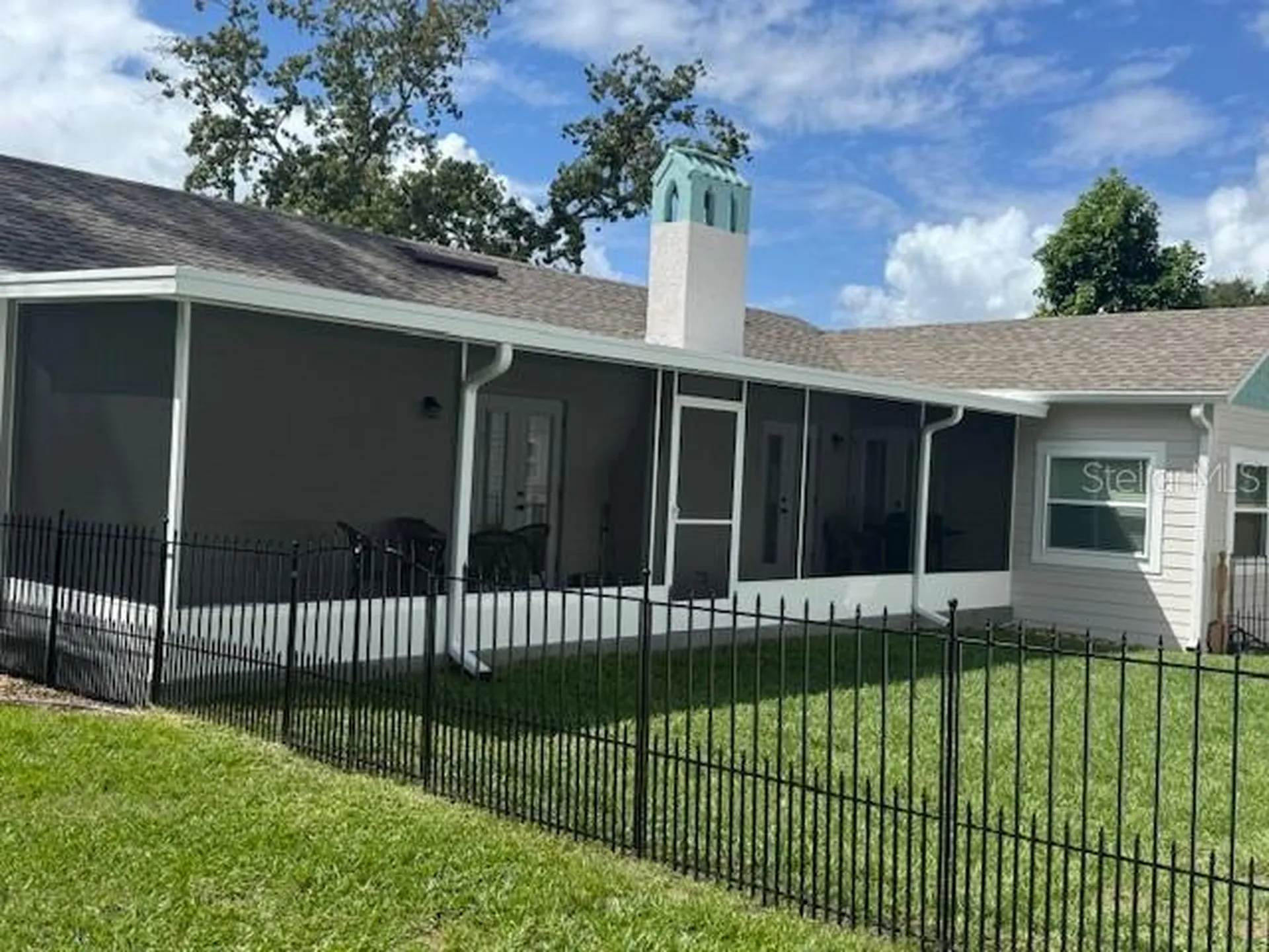 1355 Lakeshore Drive Mount Dora FL 32757