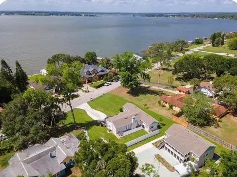 1355 Lakeshore Drive Mount Dora FL 32757