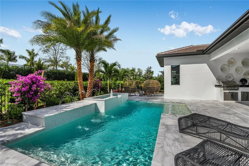 5060 Simons Court Lakewood Ranch FL 34211