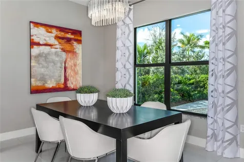 5060 Simons Court Lakewood Ranch FL 34211