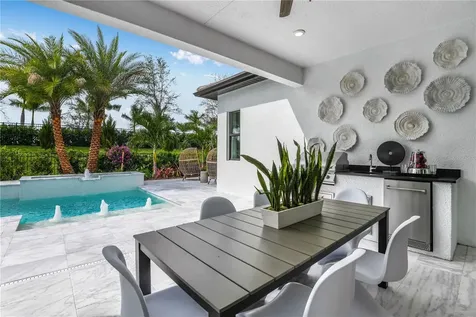 5060 Simons Court Lakewood Ranch FL 34211