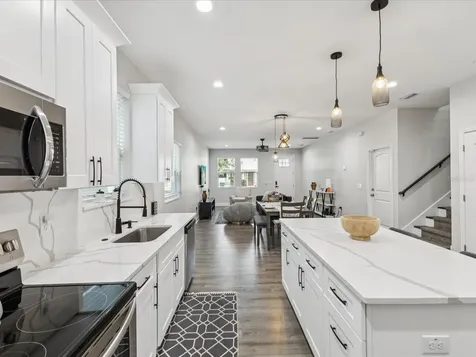 2809 N 21st Street Tampa FL 33605