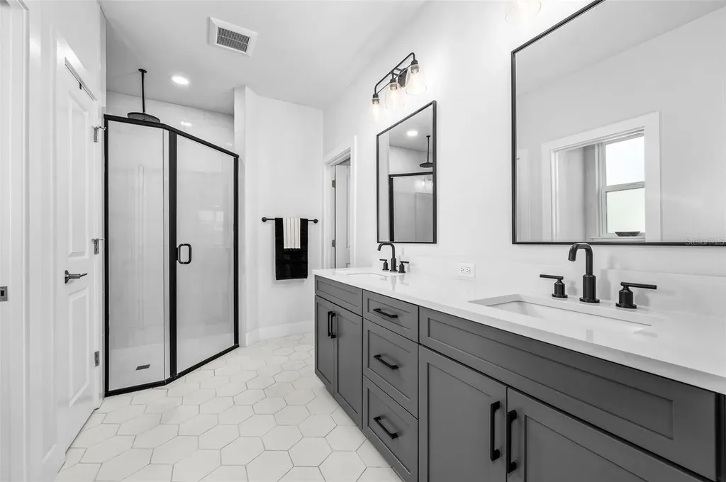 598 SW 144th Drive Newberry FL 32669