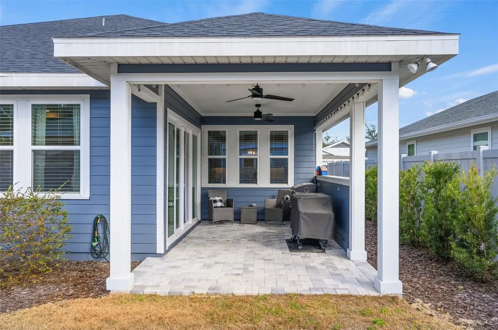 598 SW 144th Drive Newberry FL 32669