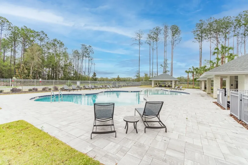 598 SW 144th Drive Newberry FL 32669
