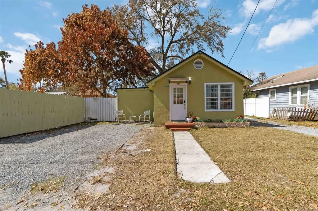 710 Bay Street Kissimmee FL 34744