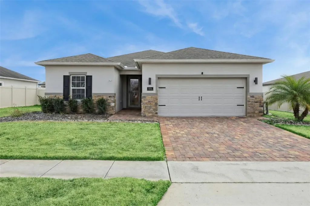 236 Messina Place Howey In The Hills FL 34737