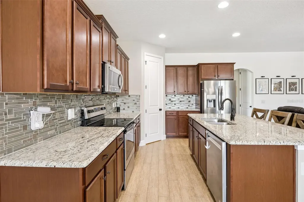 236 Messina Place Howey In The Hills FL 34737