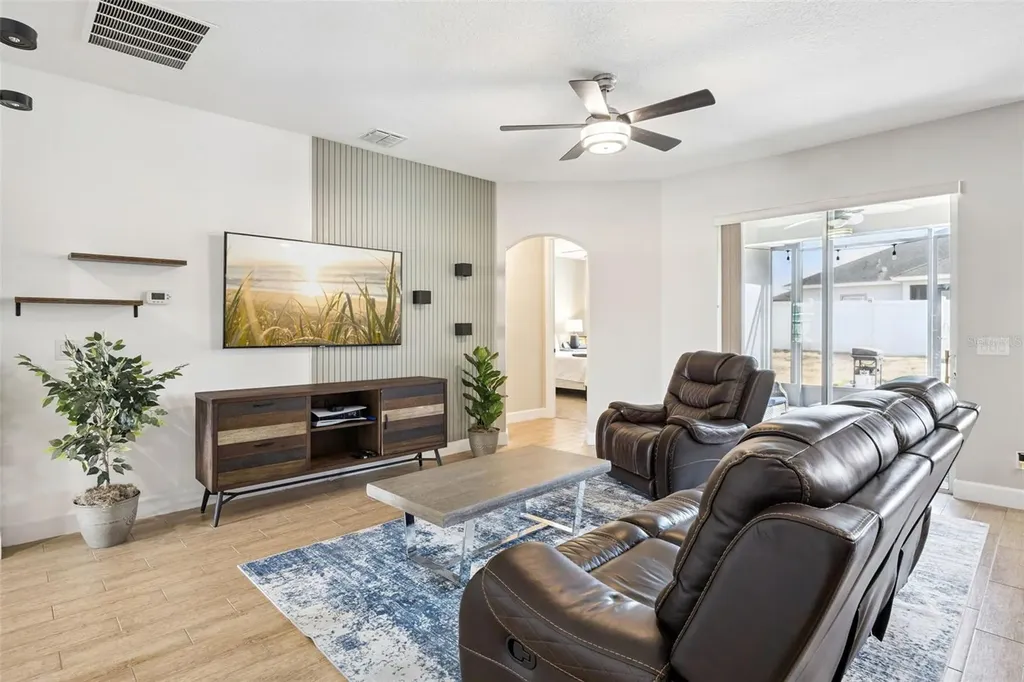 236 Messina Place Howey In The Hills FL 34737