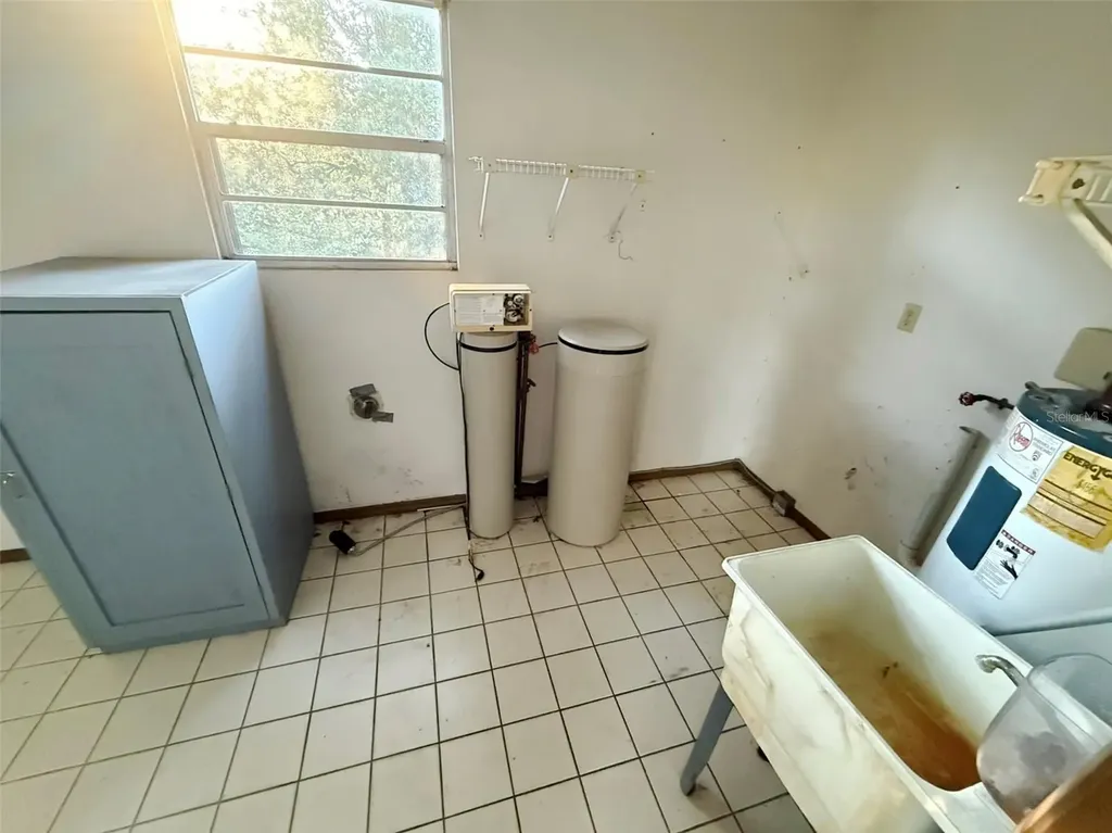 337 Denton Avenue Auburndale FL 33823