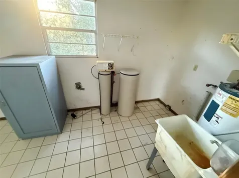 337 Denton Avenue Auburndale FL 33823