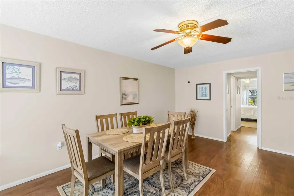 635 30th Avenue W Bradenton FL 34205