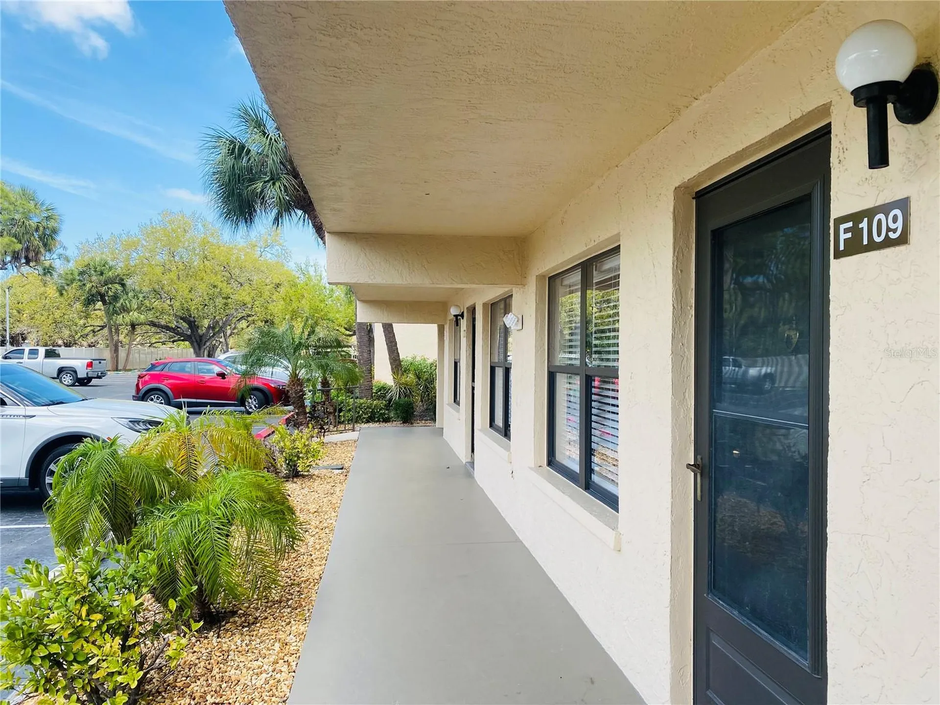 635 30th Avenue W Bradenton FL 34205