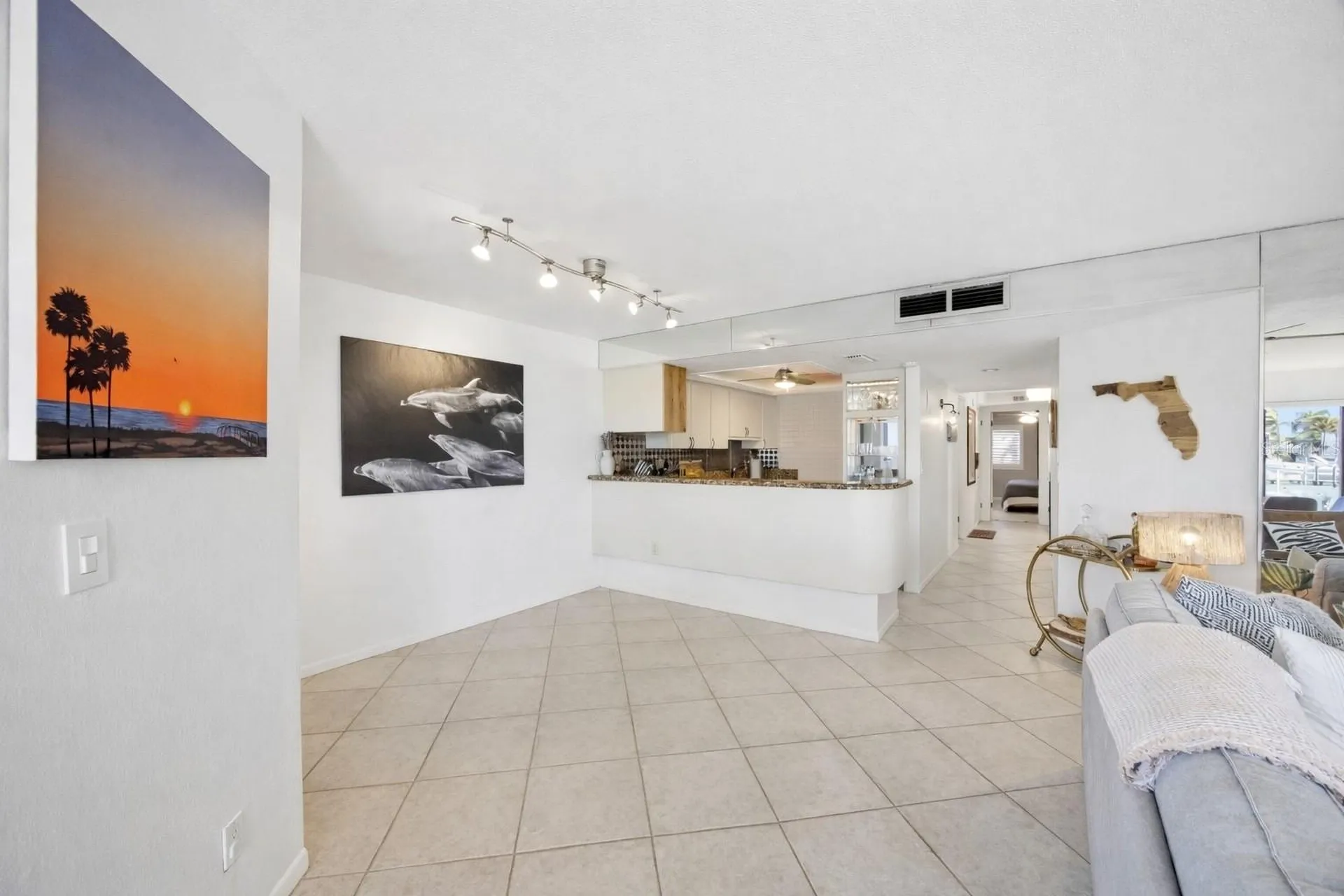 534 Pinellas Bayway S St Petersburg FL 33715