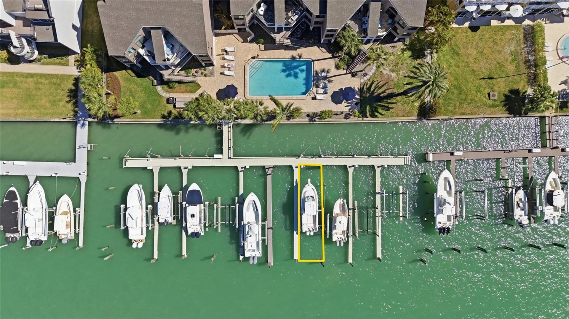 534 Pinellas Bayway S St Petersburg FL 33715