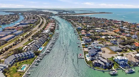 534 Pinellas Bayway S St Petersburg FL 33715