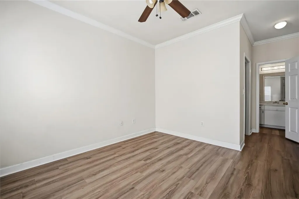 18125 Sterling Gate Circle Tampa FL 33647