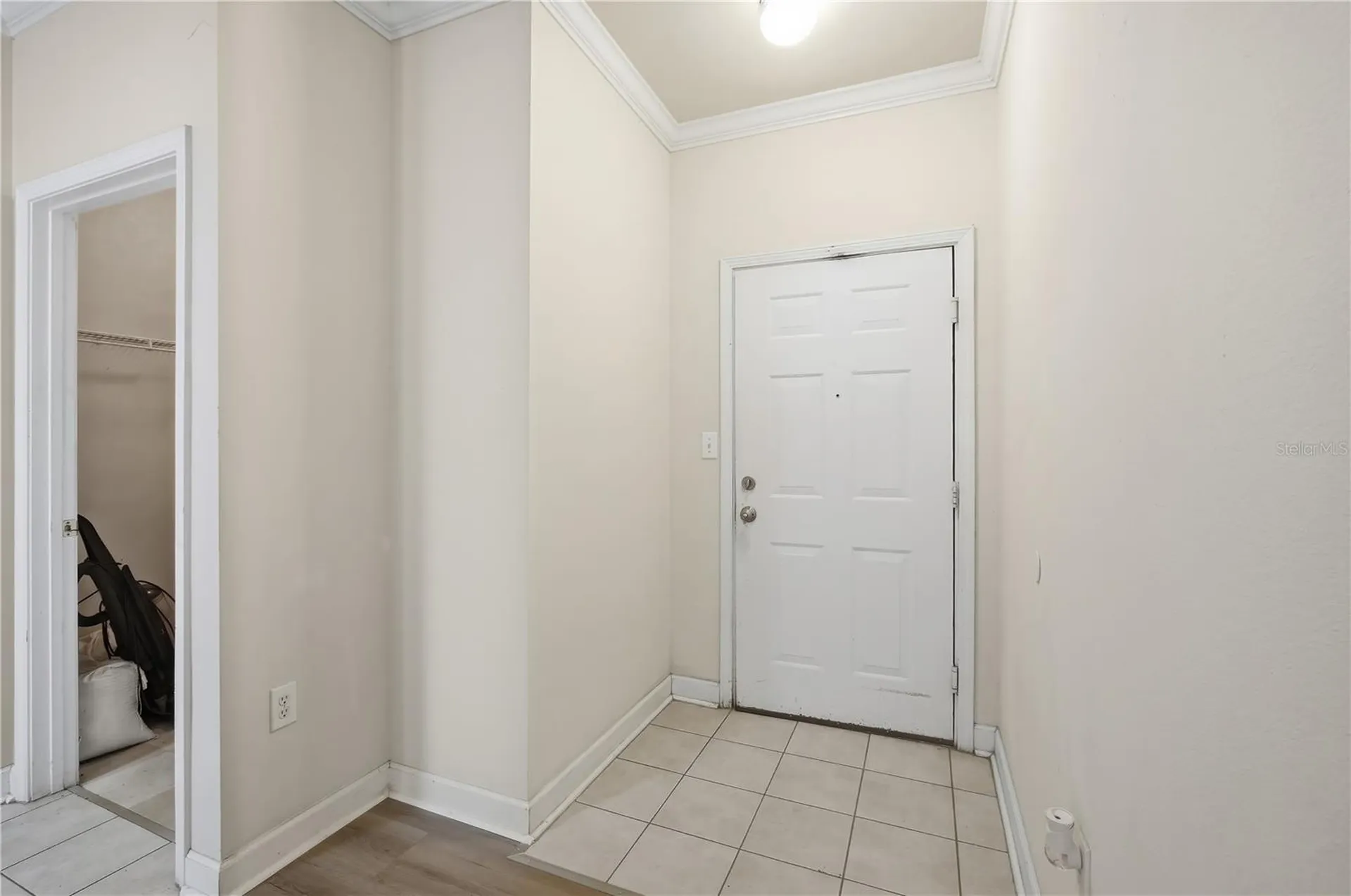 18125 Sterling Gate Circle Tampa FL 33647