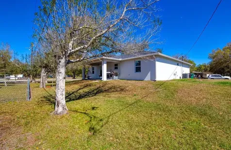 3573 NW 18th Avenue Okeechobee FL 34972