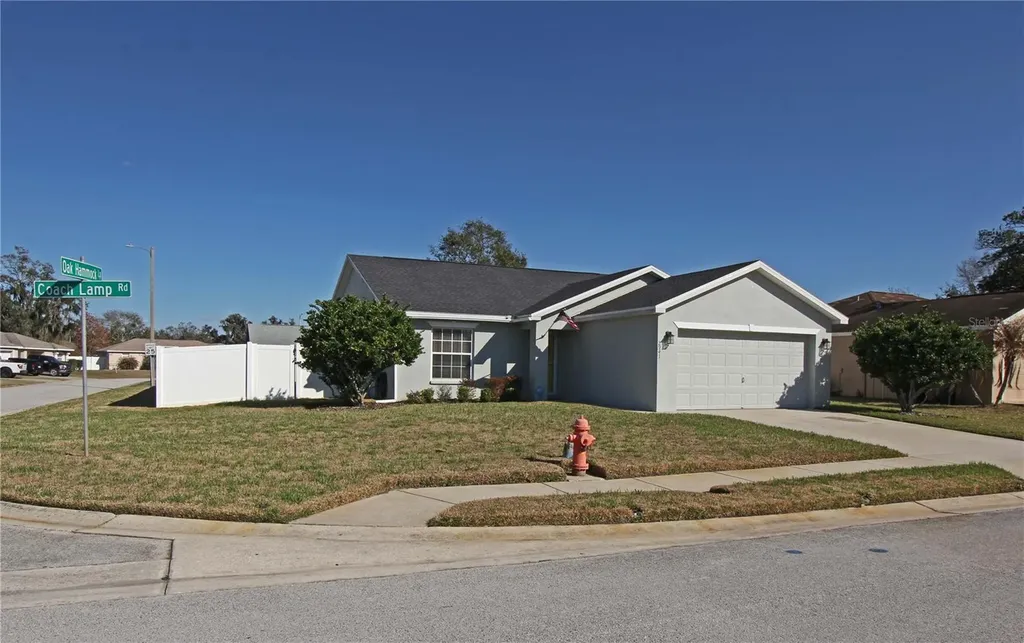 2941 Coach Lamp Road Mulberry FL 33860