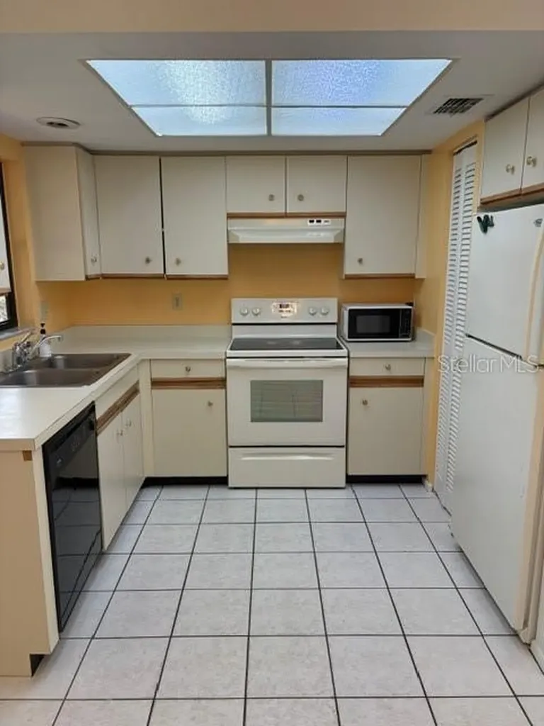 442 N Jefferson Avenue Sarasota FL 34237