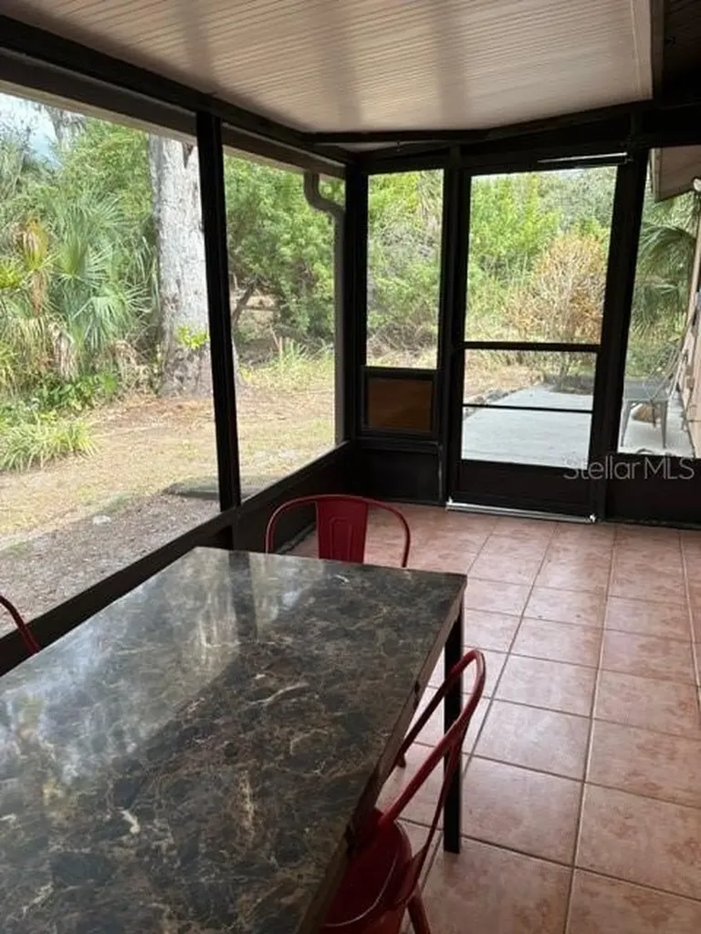 442 N Jefferson Avenue Sarasota FL 34237